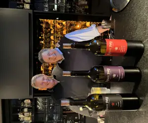 Chris Cree and winemaker Robert Folley