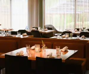 Wine Studio Dining, Cree Wine Company, Hampton, NJ