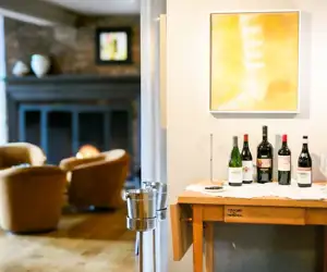 Wine Bar & Restaurant, Cree Wine Company, Hampton, NJ