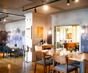 Wine Bar & Restaurant, Cree Wine Company, Hampton, NJ